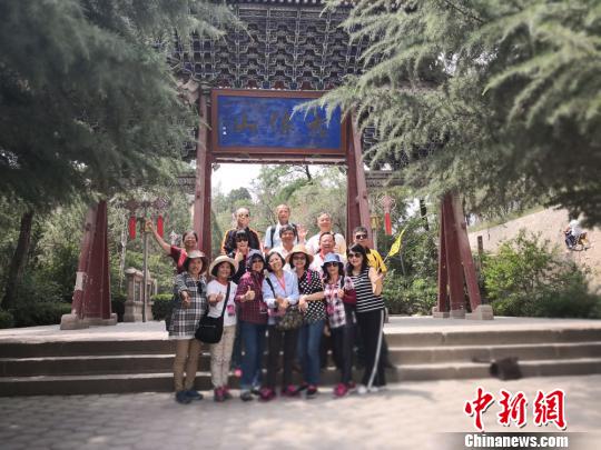 ̨�����ž�Ӣ�ηø��ࣺ�ޡ��ż��ࡢ��չ�족