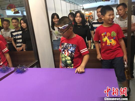 ��������������Ǭ������������չ�ڹ���Ѳչ