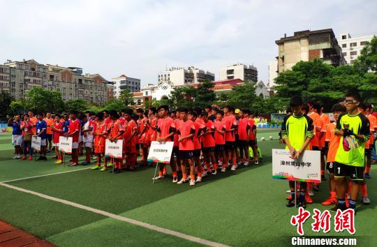 参赛队伍。 何凌霄 摄 参赛队伍。 何凌霄 摄