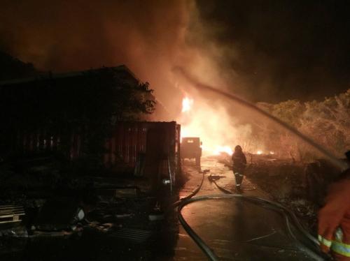 火灾现场。台湾《联合报》/桃园市消防局供图 火灾现场。台湾《联合报》/桃园市消防局供图