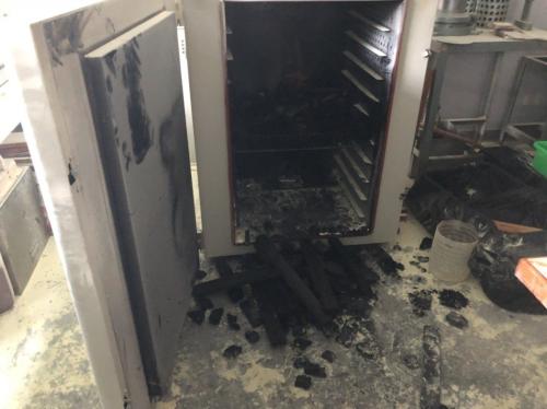 ̨��������ѧһʵ���Һ��ľͷ��̨6���峿ð�̣�����Ա�Ըɷ������������ƣ���������������(ͼ��̨�塶���ϱ���/������������ �ṩ)