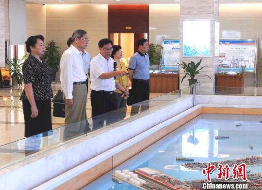 张志军到海峡两岸产业合作区调研希望台商重视环境保护