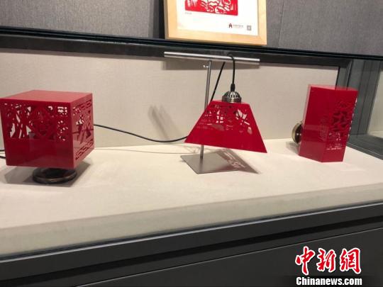 ����ѧ����Ʒչʾ α���ʹ�����Ժ��ͼ