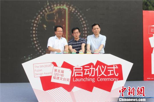 ����츣���Ĵ�����ѡ��������������������Ԫ�ء��Ĵ�