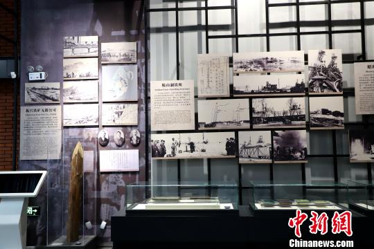 �������չƷ��Ӧ���й���ɫ������幤ҵ�ķܶ�ʷ��������Ρ ��